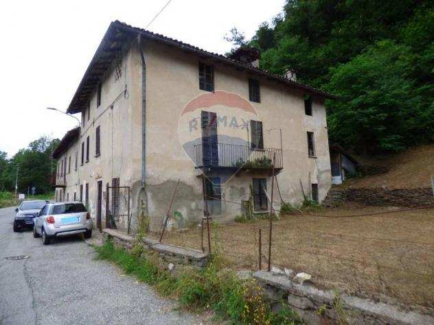 Rif21531009-545 - Porzione di casa in Vendita a Montegrino Valtravaglia - Cucco di 380 mq