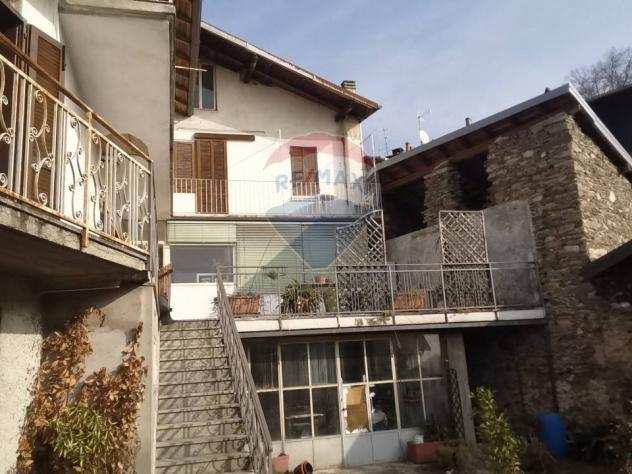 Rif21531015-365 - Porzione di casa in Vendita a Montegrino Valtravaglia - Bosco Valtravaglia di 500 mq