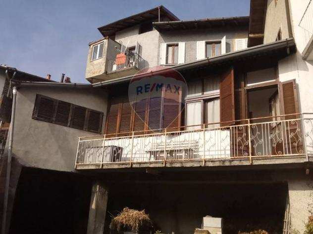 Rif21531015-365 - Porzione di casa in Vendita a Montegrino Valtravaglia - Bosco Valtravaglia di 500 mq