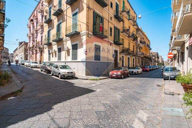 Rif30721035-160 - Appartamento in Affitto a Catania - Via Etnea - via Umberto di 160 mq