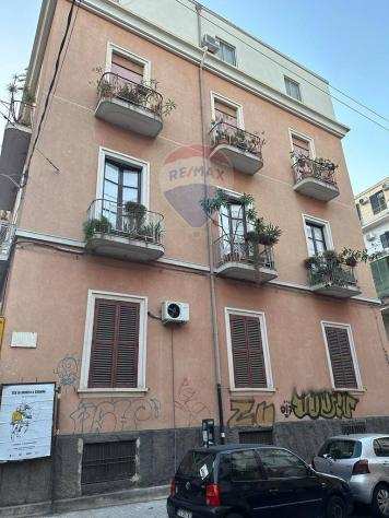 Rif30721257-384 - Appartamento in Affitto a Catania - Villa Bellini di 115 mq
