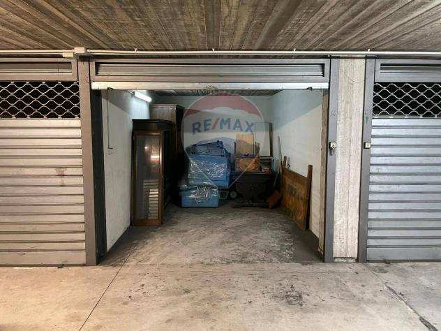 Rif30721264-274 - Box  Posto auto in Vendita a Catania - C.so Italia - via Leopardi di 16 mq