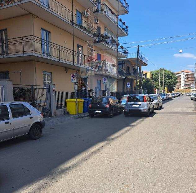 Rif30721561-4 - Box  Posto auto in Vendita a Catania - Barriera di 14 mq