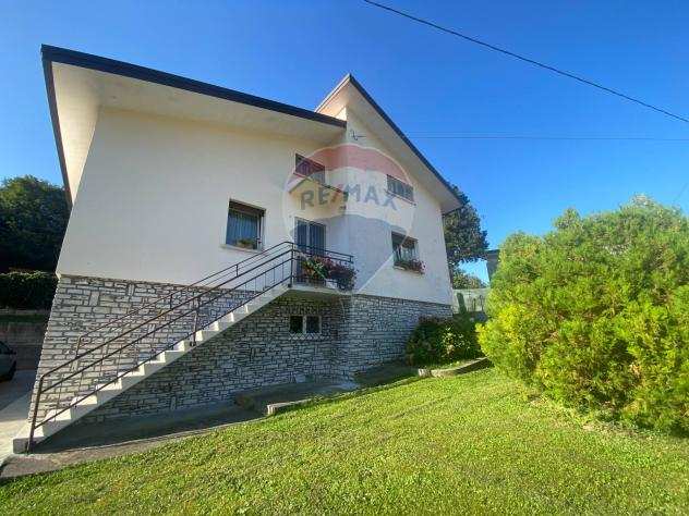 Rif34621011-171 - Casa indipendente in Affitto a Ponte nelle Alpi - Centro di 200 mq