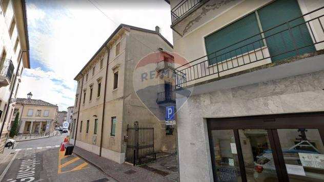 Rif39481001-41 - Ufficio in Vendita a Pieve di Soligo di 250 mq