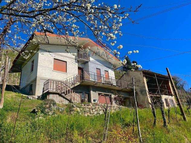 Rif39481005-68 - Casa indipendente in Vendita a Valdobbiadene - San Pietro di Barbozza di 189 mq