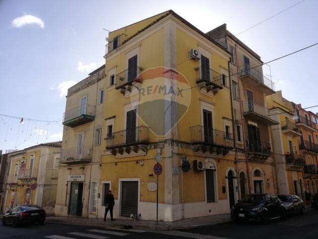 Rif40001047-7 - Casa indipendente in Vendita a Ragusa - Centro di 230 mq