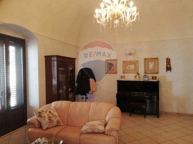 Rif40001047-7 - Casa indipendente in Vendita a Ragusa - Centro di 230 mq