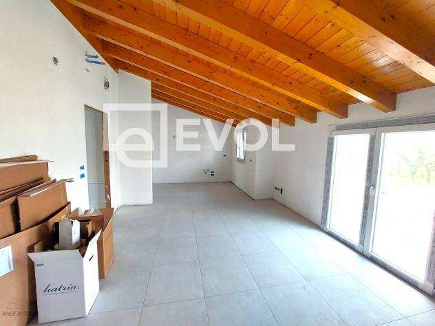 RifAT032 - Appartamento in Vendita a Lignano Sabbiadoro di 85 mq