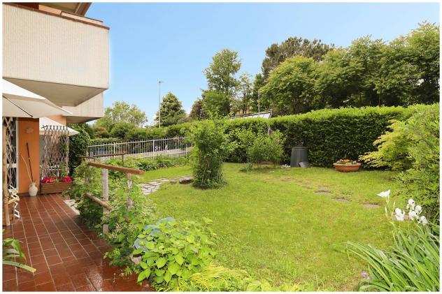 RifZM20551023 - Appartamento in Vendita a Trofarello - Precollina Trofarello di 187 mq