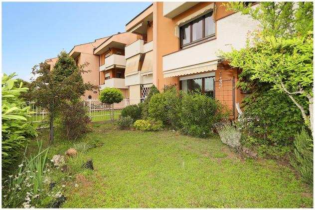 RifZM20551023 - Appartamento in Vendita a Trofarello - Precollina Trofarello di 187 mq