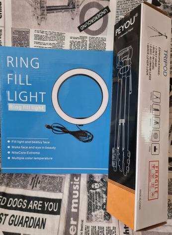 Ring Light piugrave Tripod, luce x selfie con treppiede Nuovo