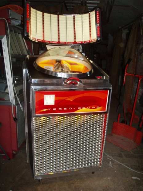 RIPARAZIONE E RESTAURO JUKEBOX A DOMICILIO CON GARANZIA