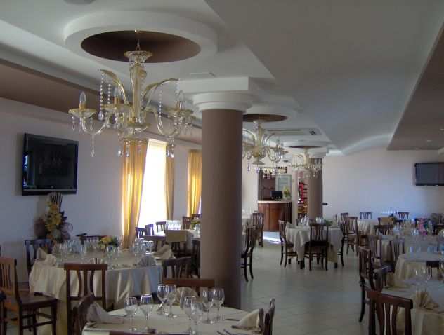 ristorante in affitto in localitagrave balneare