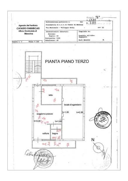 Rodia mansarda arredata distante 100mt da spiaggia.