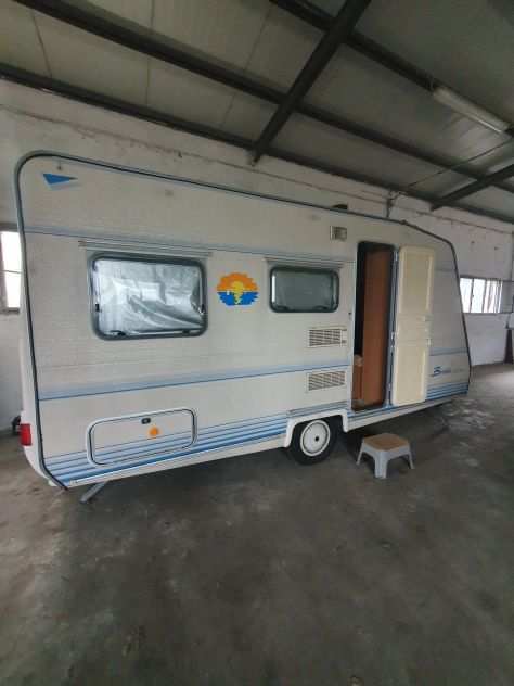 Roulotte Caravelair Brasilia Luxe 425