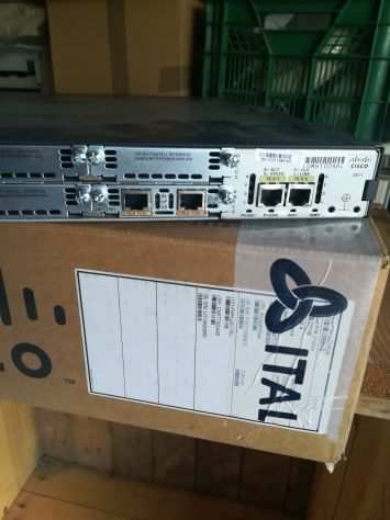 router Cisco 2800 series