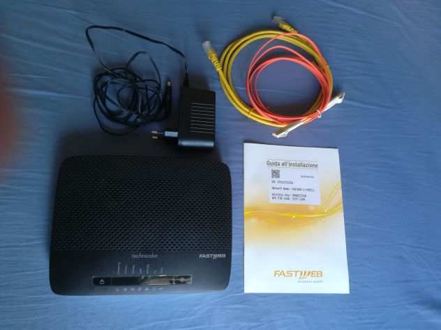 Router Modem Technicolor TG1100 marchio FASTWEB