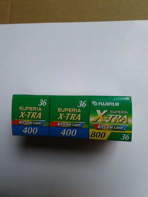 rullini fotografici Zoompack-Fujifilm Superia x-tra 3x36 2x400-1x800(scaduti)