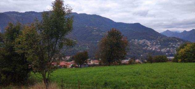 Rustico  Casale di 140 msup2 con 5 locali in vendita a Zogno