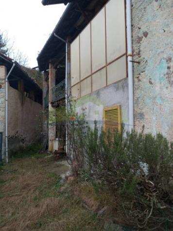 Rustico  Casale di 150 msup2 con piugrave di 5 locali in vendita a Valduggia