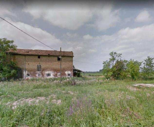 Rustico  Casale di 180 msup2 con piugrave di 5 locali in vendita a Campogalliano