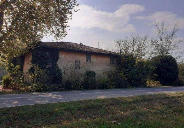 Rustico  Casale di 640 msup2 in vendita a Castel Maggiore