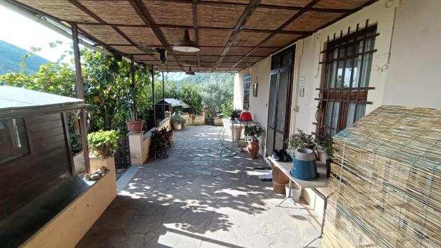 Rustico in vendita a ASCIANO - San Giuliano Terme 300 mq Rif 1071552