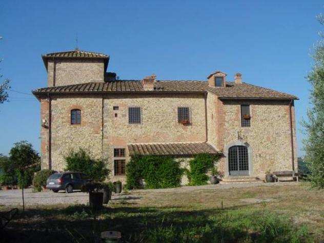 Rustico in vendita a CERBAIA - San Casciano in Val di Pesa 1250 mq Rif 616181