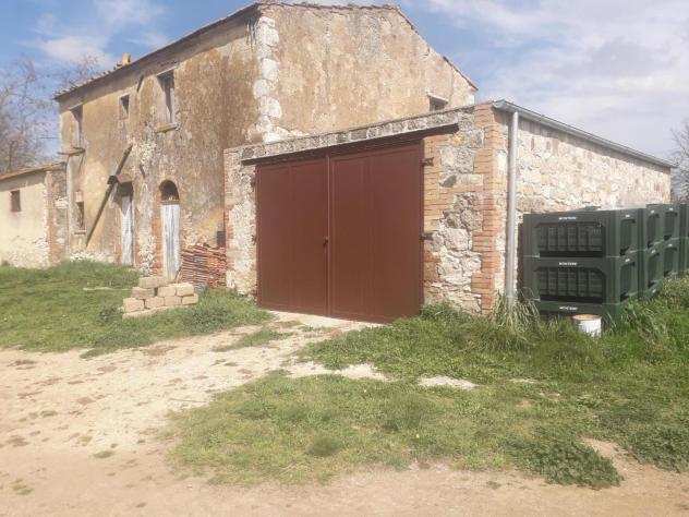 Rustico in vendita a Manciano 250 mq Rif 1073304