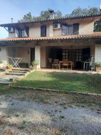 Rustico in vendita a Manciano 350 mq Rif 1208657