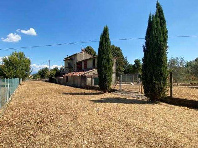 Rustico in vendita a PIEVE DI COMPITO - Capannori 300 mq Rif 1014286