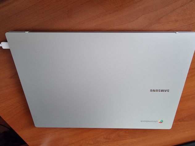 Samsung ChromeBook Go 14 Celeron N45004GB64GB