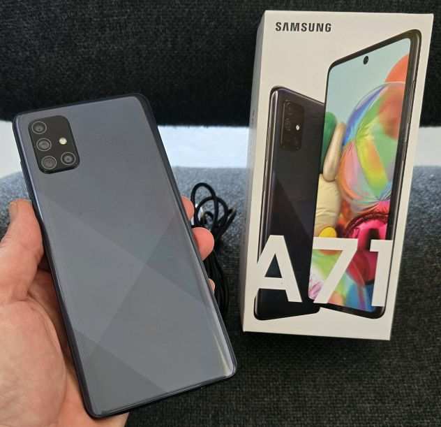 Samsung Galaxy A71 nero dualSim, ram 6Gb, memoria fisica 128Gb PERFETTO