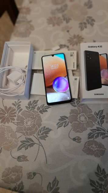 SAMSUNG SMARTFON ANDROID A32 NERO 3 FOTOCAMERE NUOVO SIGILLATO MAI USATO