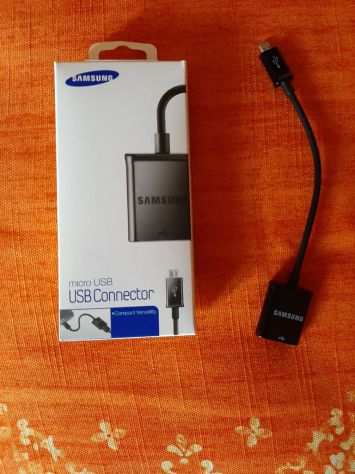 SAMSUNG USB CONNECTOR CON SCATOLA