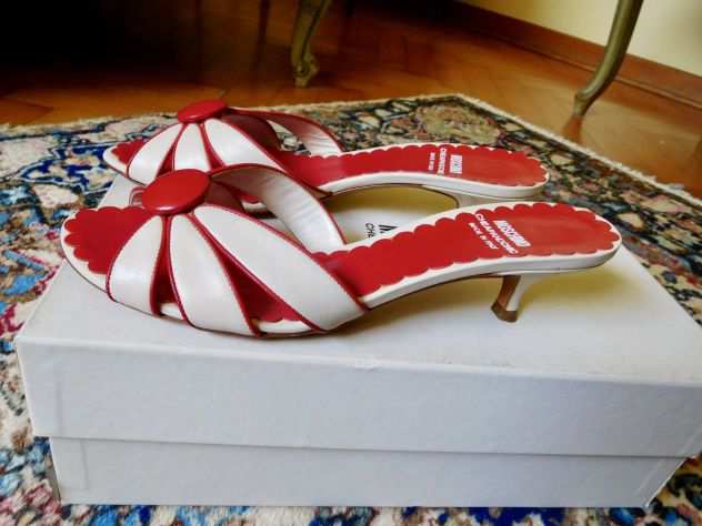 Sandali MOSCHINO Originali in pelle color bianco-rosso. Mai usati
