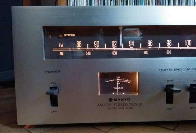 Sanyo FMT-1001K tuner AMFM stereo (LEGGERE BENE ANNUNCIO)