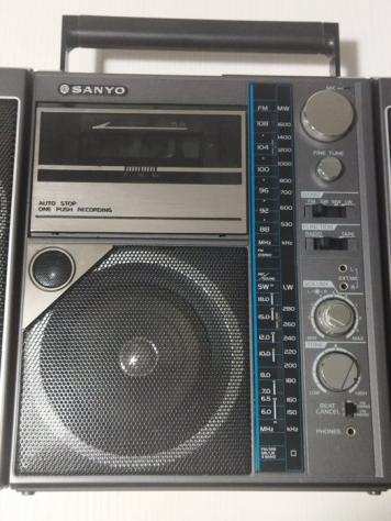 Sanyo - M-9818L - Boombox - Lettore di audiocassette portatile