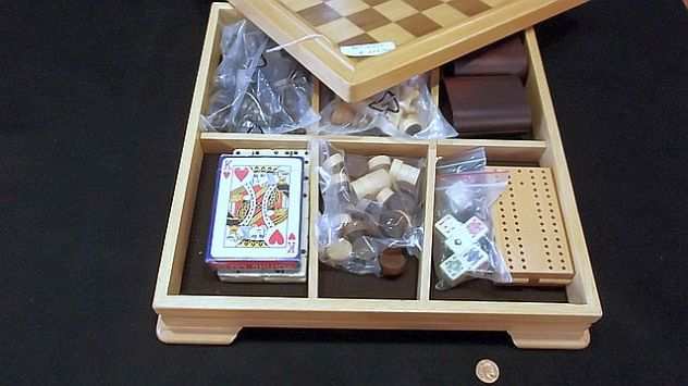 Scacchiera set giochi completo in legno, Italfama - Articolo Nuovo - Kaleidos