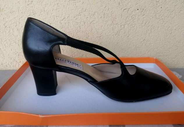 SCARPE DA DONNA VALLEVERDE in pelle