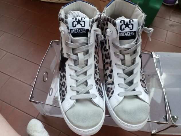 Scarpe Sneakers Originali numero 39 Nuove di pacca