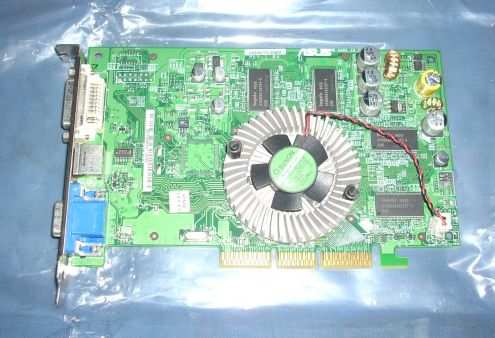 scheda video Asus agp8x 256mb.