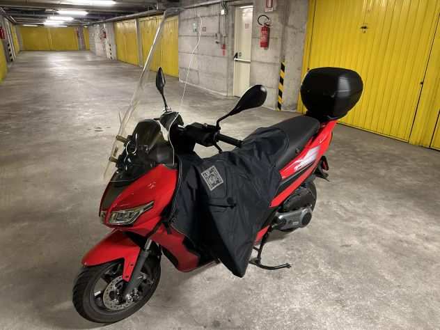 Scooter 50cc rosso Aprilia