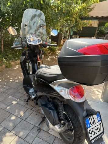 Scooter Aprilia scarabeo 250