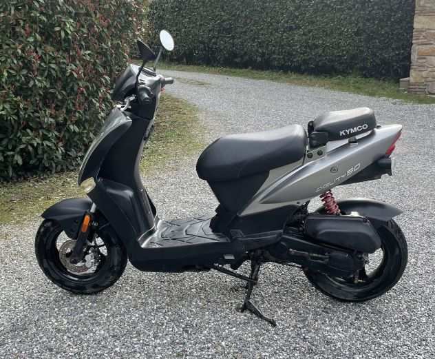 Scooter kymco