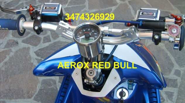 scooter yamaha aerox red bull