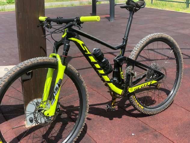 Scott mtb 29 full in carbonio top di gamma