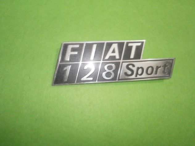 Scritta logo targhetta posteriore Fiat 128 sport NUOVA in metallo