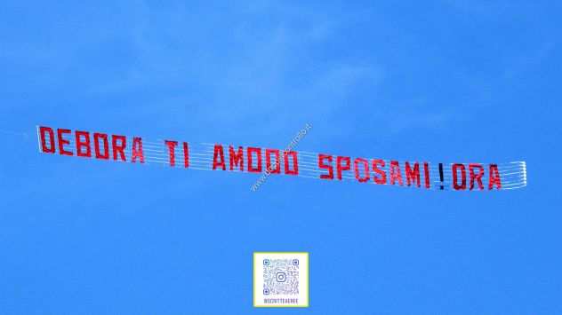 Scritte Aeree, Dediche con Aereo, Aereo con Striscione, Aerei Trainano Messaggio